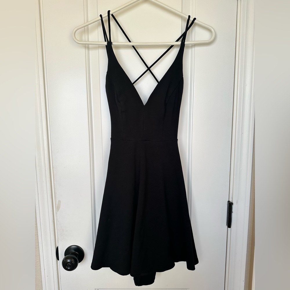 LULUS LITTLE BLACK STRAPPY DRESS SMALL